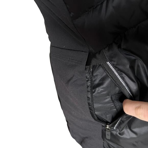 Lululemon Down For It All Puffer Vest Black sz 4 - Picture 11 of 12